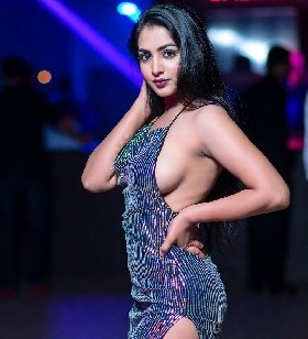 Malarkodi 23 years Anna Nagar Lucknow escort profile